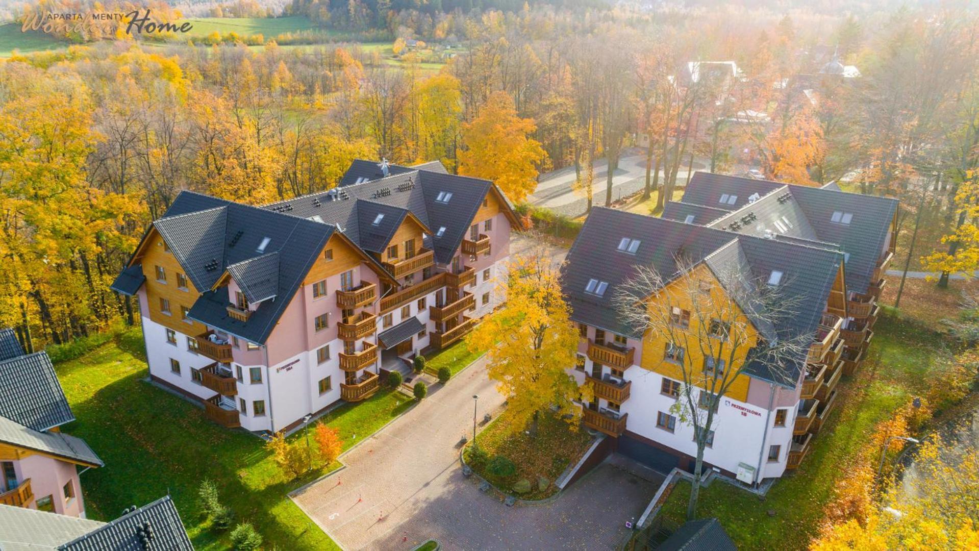 Wonder Home - Apartamenty Lesny Dom Z Balkonami, Niedaleko Centrum, W Cichej Okolicy Karpacz Luaran gambar