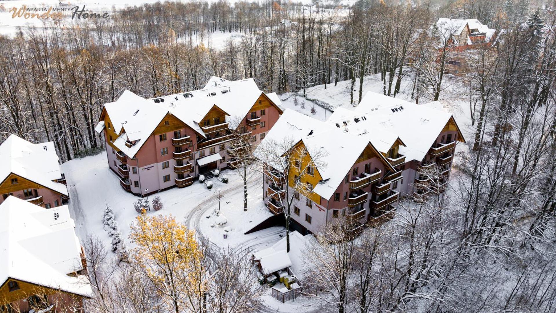 Wonder Home - Apartamenty Lesny Dom Z Balkonami, Niedaleko Centrum, W Cichej Okolicy Karpacz Luaran gambar